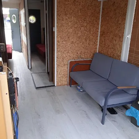 Plywajacy Dom Zegrze