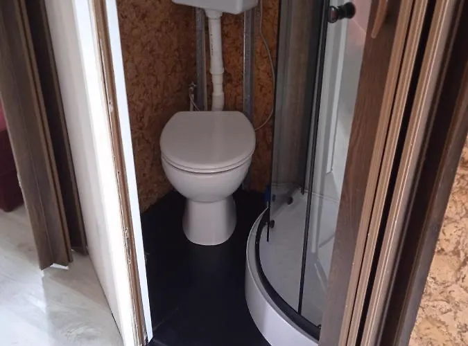 Plywajacy Dom Úszó hotel *